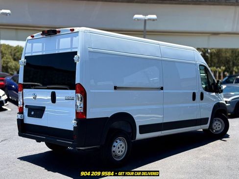 Used 2023 RAM ProMaster 2500 FWD image 9