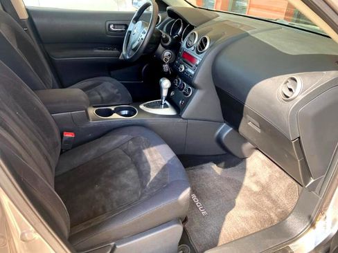 Used 2010 Nissan Rogue S w/ 360 Degree Value Pkg image 16