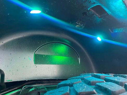 Used 2017 Jeep Wrangler Unlimited Rubicon w/ Connectivity Group image 53