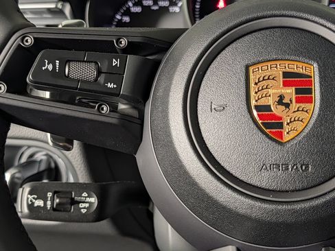 New 2026 Porsche Macan AWD/4WD image 37