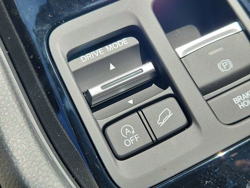 New 2025 Honda Pilot TrailSport image 15