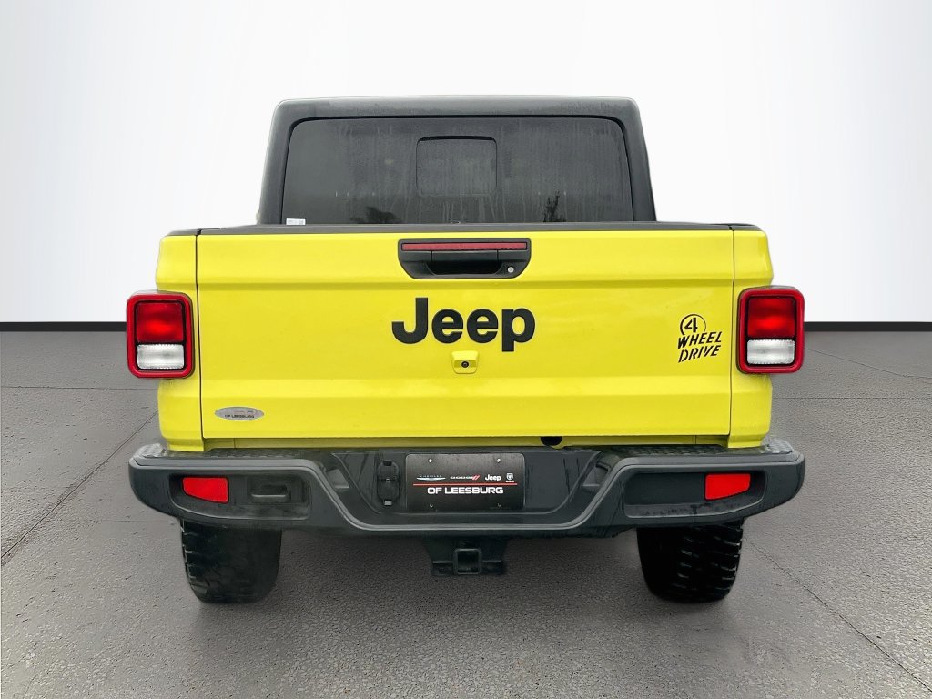 Used 2023 Jeep Gladiator Sport AWD/4WD image 6