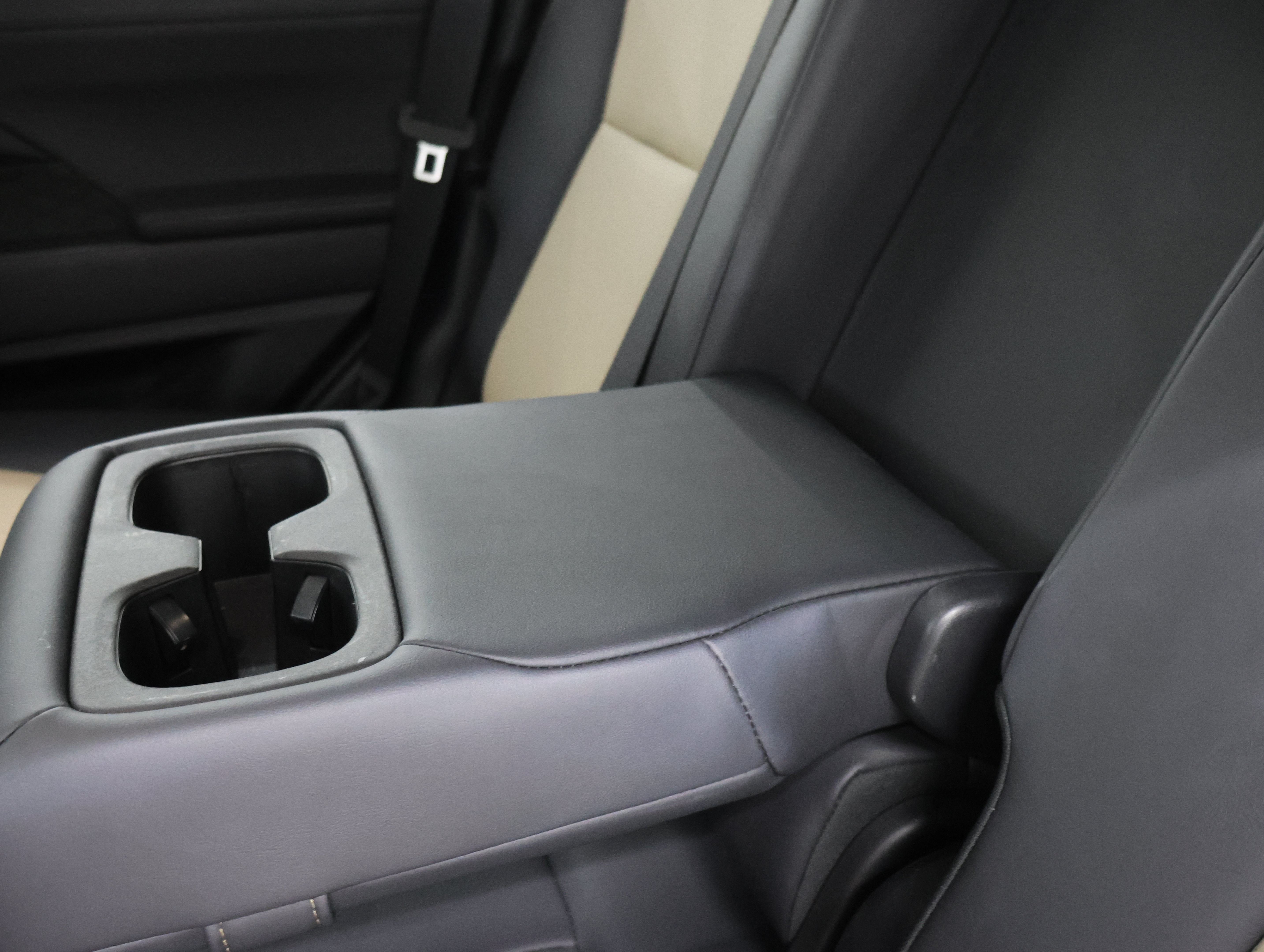 Used 2024 Lexus GX 550 AWD/4WD image 39