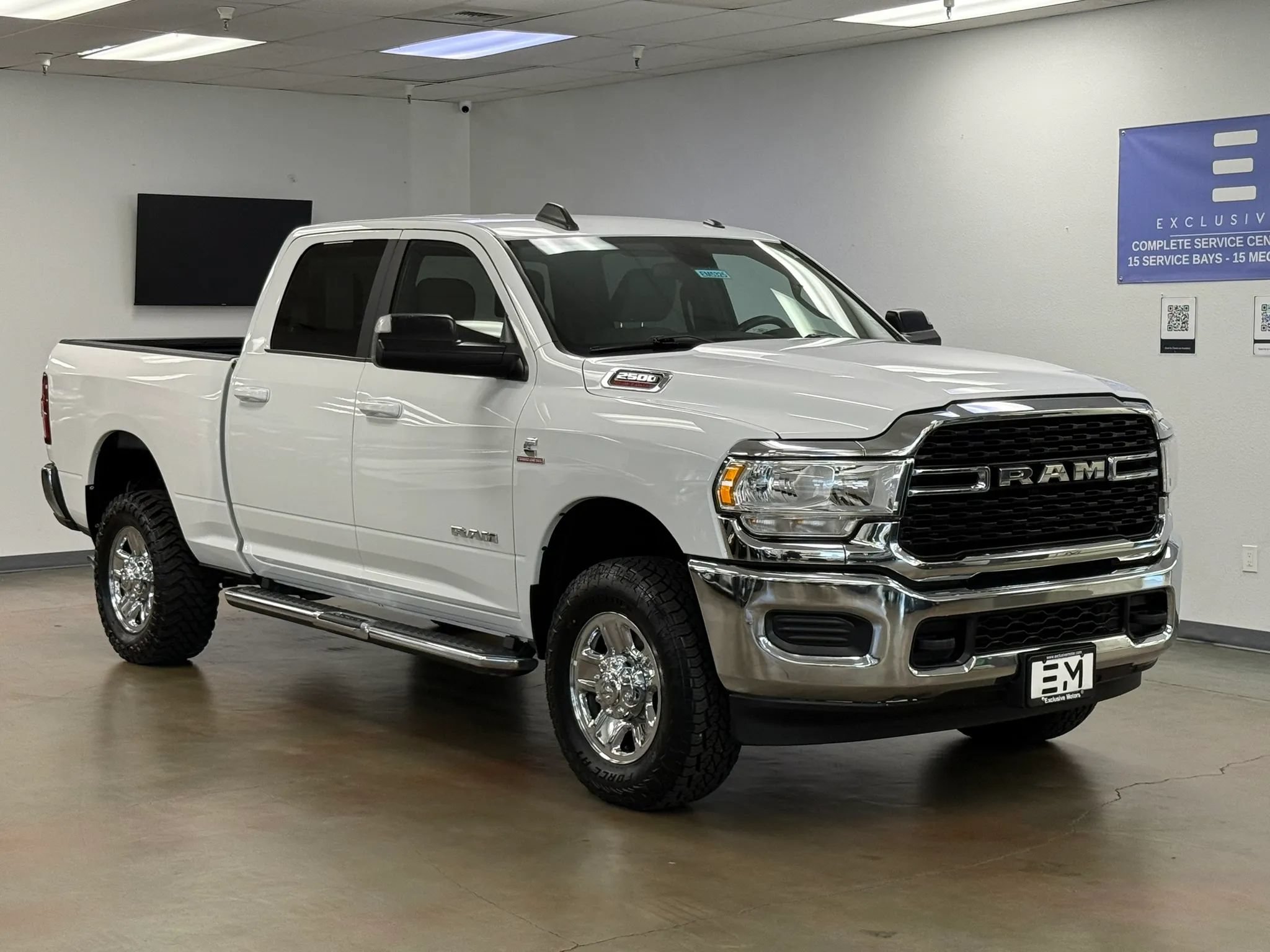 Used 2022 RAM 2500 Big Horn AWD/4WD image 2