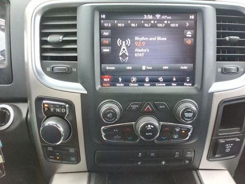 Used 2018 RAM 1500 Big Horn AWD/4WD image 14