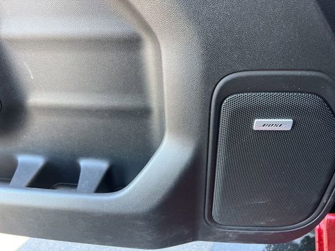 Used 2021 Chevrolet Silverado 1500 LT Trail Boss w/ Convenience Package II AWD/4WD image 12