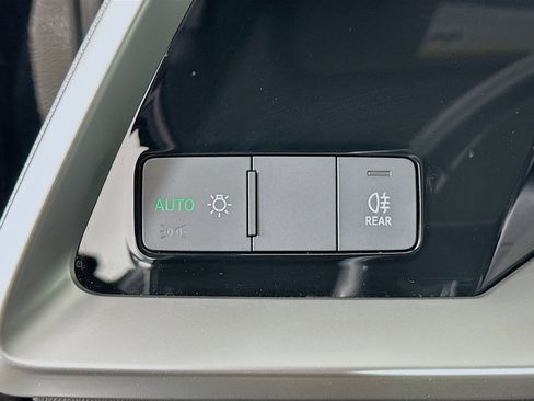 Used 2022 Audi A3 2.0T Premium image 16