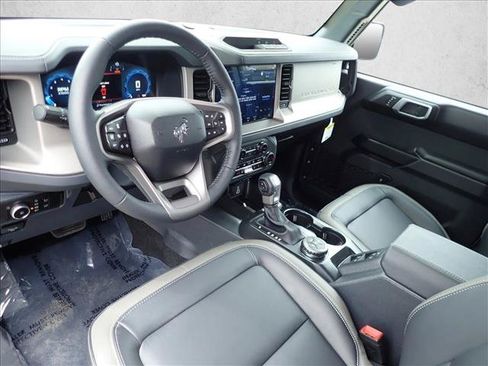 New 2026 Ford Bronco Outer Banks AWD/4WD image 10