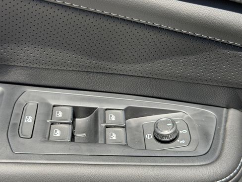 New 2026 Volkswagen Atlas Cross Sport SEL Premium R-Line AWD/4WD image 16