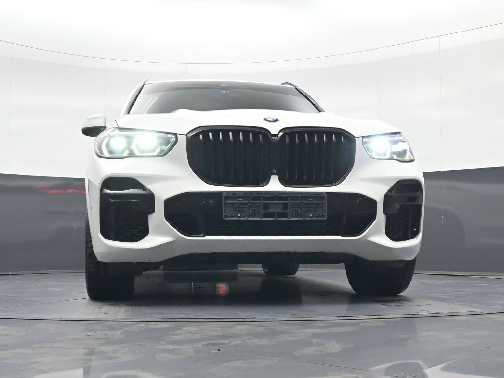 Used 2022 BMW X5 sDrive40i w/ M Sport Package RWD image 18