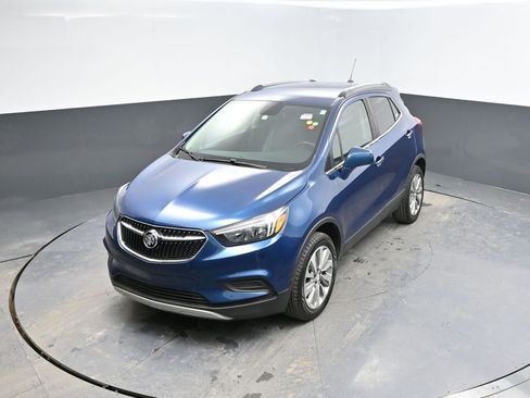 Used 2020 Buick Encore Preferred image 25
