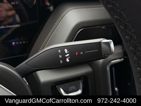 New 2026 GMC Yukon XL Elevation w/ Elevation Premium Package AWD/4WD image 15