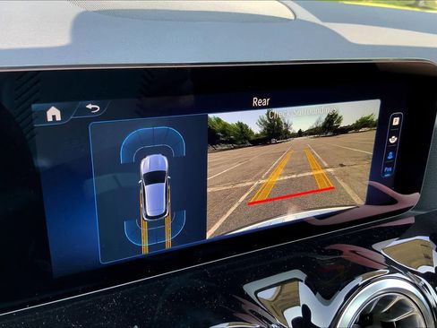 Certified 2025 Mercedes-Benz GLA 250 4MATIC image 8