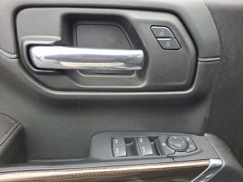 Used 2022 Chevrolet Silverado 1500 LT image 12