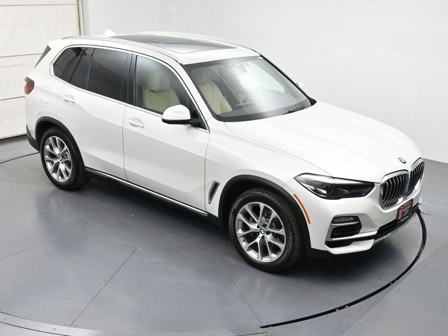 Used 2021 BMW X5 xDrive40i w/ Convenience Package AWD/4WD image 43