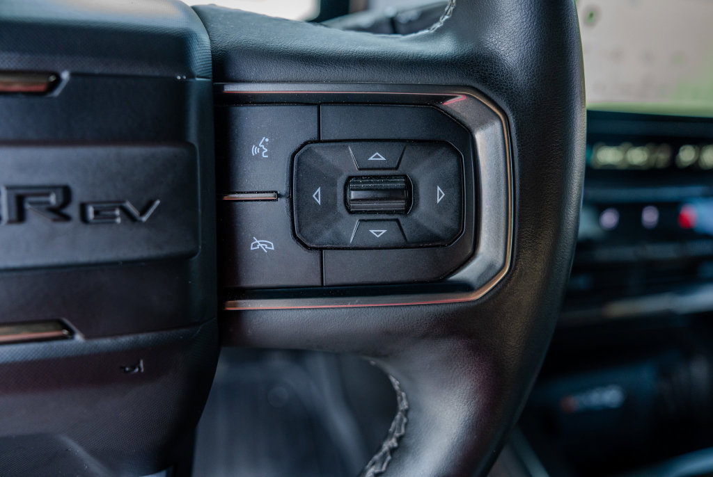 Used 2025 GMC Hummer EV 2X AWD/4WD image 7