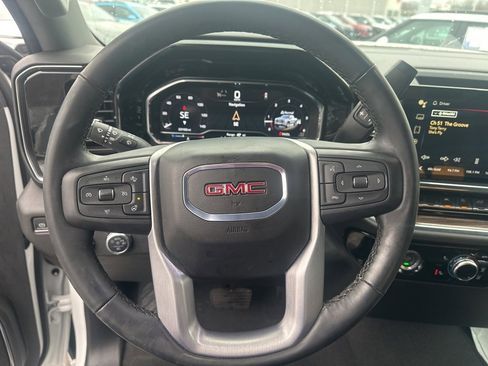 Used 2024 GMC Sierra 1500 Elevation image 13
