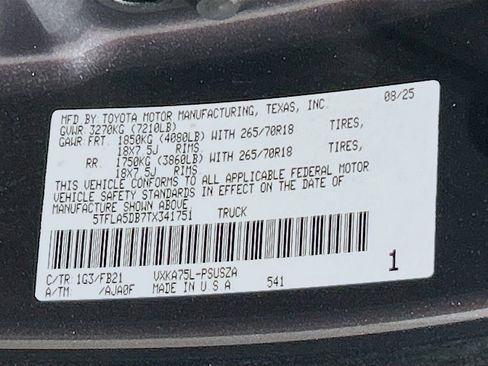 Used 2026 Toyota Tundra SR5 w/ SR5 Convenience Package AWD/4WD image 28