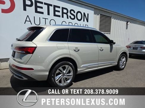 Used 2022 Audi Q7 3.0T Premium Plus w/ Premium Plus Package AWD/4WD image 4