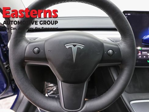 Used 2023 Tesla Model 3 Standard Range RWD image 10