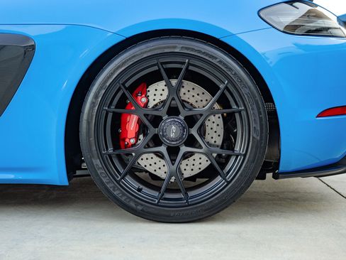 Used 2024 Porsche 718 Cayman GT4 RS image 31