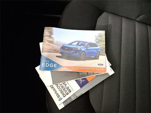 Used 2022 Ford Edge SE w/ Black Appearance Package image 25