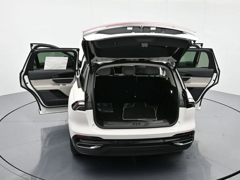 New 2026 Lincoln Nautilus Premier image 58