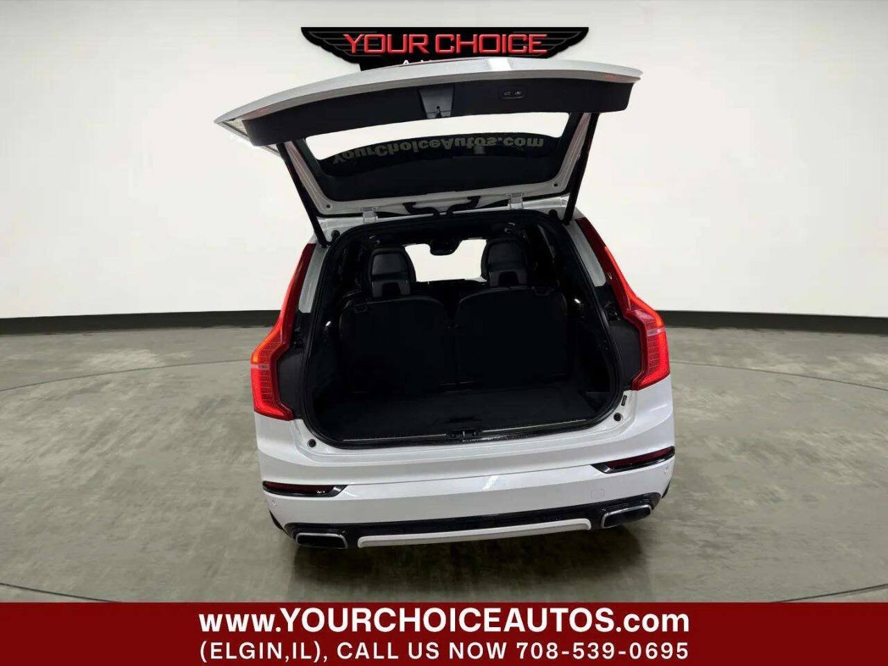 Used 2018 Volvo XC90 T6 R-Design w/ Convenience Package AWD/4WD image 14