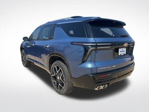 New 2026 Chevrolet Traverse High Country AWD/4WD image 3