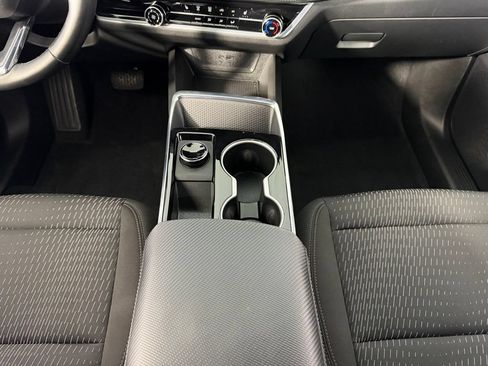 Used 2026 Chevrolet Equinox LT AWD/4WD image 15