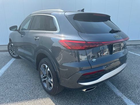 Used 2025 Audi Q5 Premium AWD/4WD image 5