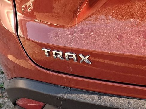 Used 2024 Chevrolet Trax LT w/ Driver Confidence Package image 8