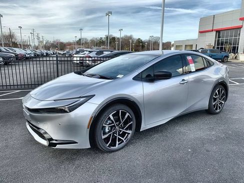 New 2026 Toyota Prius Plug-In Hybrid FWD image 1