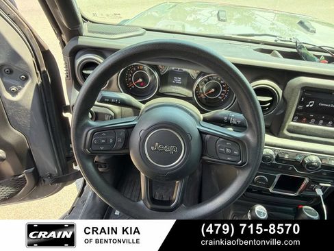 Used 2023 Jeep Gladiator Sport AWD/4WD image 17