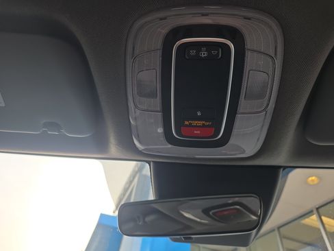 Used 2023 Hyundai Elantra SEL image 21