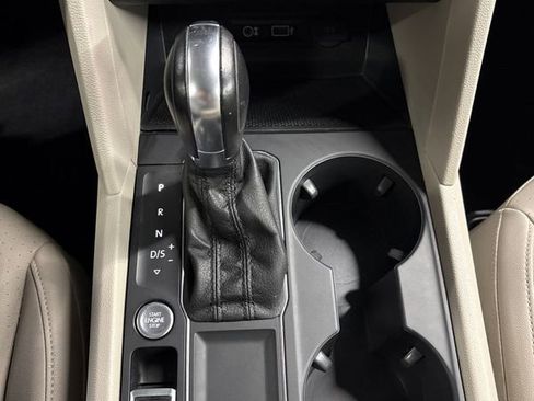 Used 2019 Volkswagen Atlas SE image 39