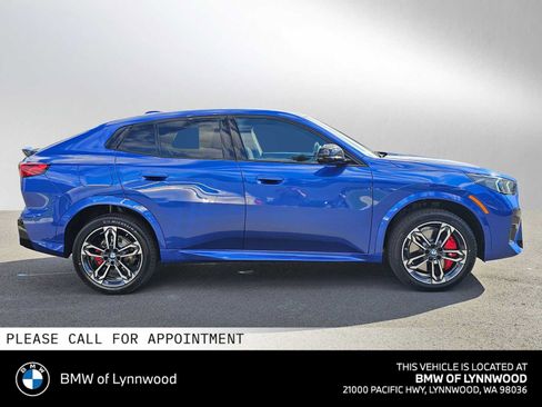 New 2026 BMW X2 xDrive28i w/ Technology Package AWD/4WD image 2