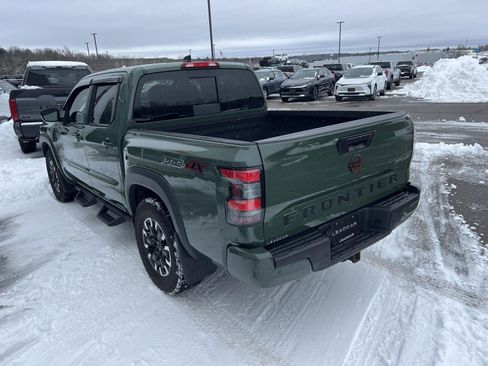 Used 2023 Nissan Frontier PRO-4X w/ Technology Package image 18