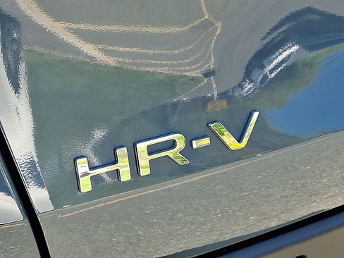 Used 2024 Honda HR-V Sport image 30