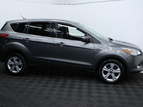 Used 2014 Ford Escape SE image 4