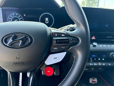 Used 2022 Hyundai Elantra N FWD image 22