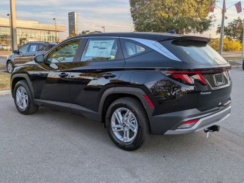 New 2026 Hyundai Tucson SE image 7