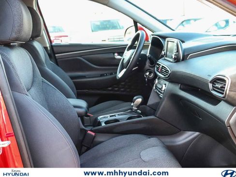 Used 2019 Hyundai Santa Fe SE AWD/4WD image 15