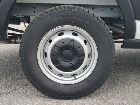 New 2026 Ford Transit 250 148 Medium Roof w/ Load Area Protection Package image 5