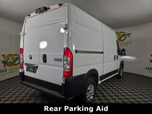 Used 2024 RAM ProMaster 2500 w/ Quick Order Package 22G SLT FWD image 8