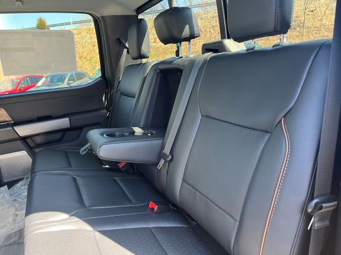 New 2026 Ford F350 Lariat w/ Black Appearance Package image 12