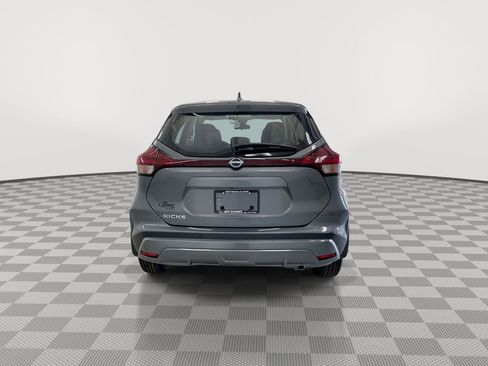 Certified 2025 Nissan Kicks Play S image 10