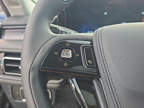 New 2025 Lincoln Aviator 2WD w/ Equipment Group 101A image 28