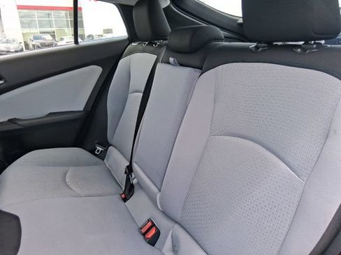 Used 2020 Toyota Prius LE AWD/4WD image 19