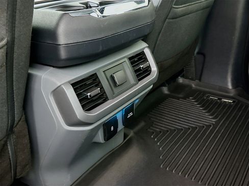 Used 2022 Ford F150 XLT w/ Equipment Group 302A High image 26